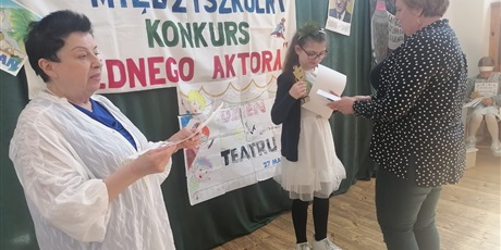 Powiększ grafikę: 17-miedzyszkolny-konkurs-jednego-aktora-615680.jpg