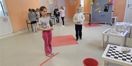 Powiększ grafikę: andrzejki-662545.jpg