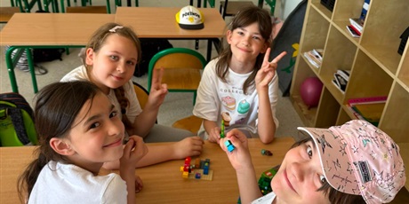 Powiększ grafikę: dzien-lego-705563.jpg