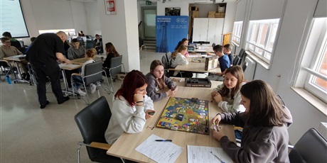 Eliminacje Ligi Planszówek IPN w grze „Miś Wojtek”