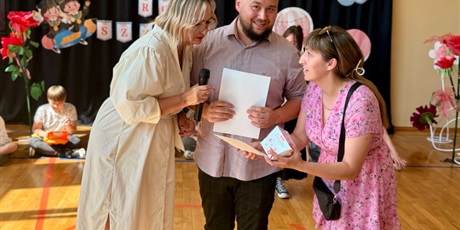 Powiększ grafikę: fotorelacja-z-zakonczenia-roku-klas-4-7-709130.jpg