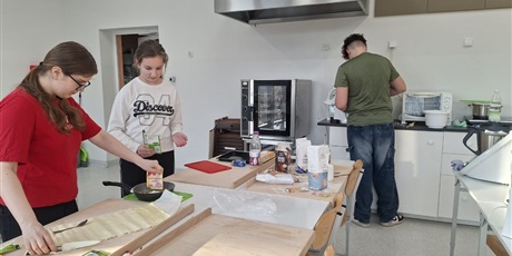 📸 Kilka kadrów z naszych piątkowych Dni Otwartych! 🏫✨