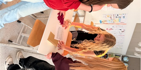 Powiększ grafikę: kilka-kadrow-z-naszych-piatkowych-dni-otwartych-678679.jpg