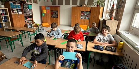 Powiększ grafikę: lekcja-biologii-w-6a-681226.jpg