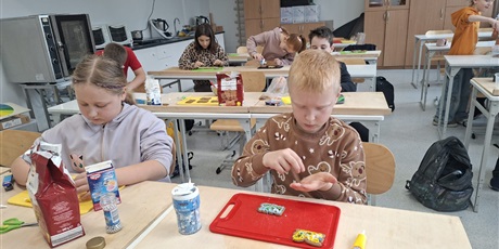 Powiększ grafikę: lekcja-techniki-667776.jpg