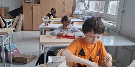 Powiększ grafikę: lekcja-techniki-667780.jpg