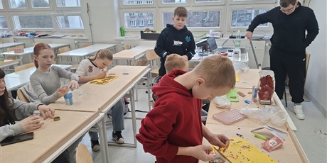 Powiększ grafikę: lekcja-techniki-667783.jpg