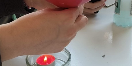 Powiększ grafikę: lekcje-chemii-690057.jpg