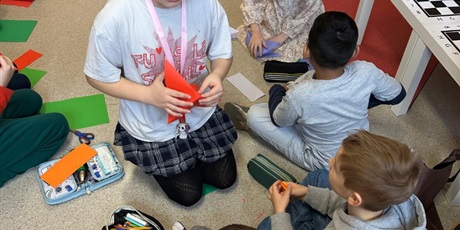 Powiększ grafikę: lekcje-kolezenskie-wedlug-wlasnych-pomyslow-686158.jpg