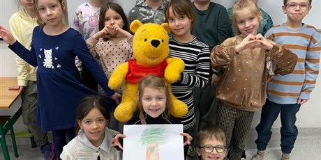 Powiększ grafikę: miedzynarodowy-dzien-kubusia-puchatka-585716.jpg