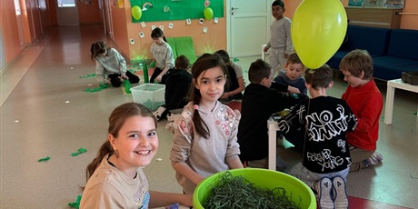 Powiększ grafikę: obchody-dnia-swietego-patryka-w-naszej-szkole-681163.jpg