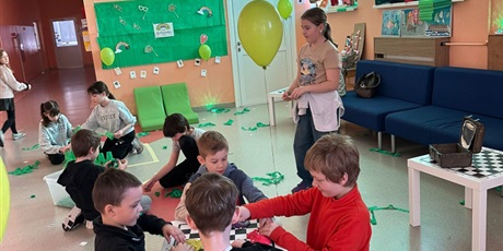 Powiększ grafikę: obchody-dnia-swietego-patryka-w-naszej-szkole-681164.jpg