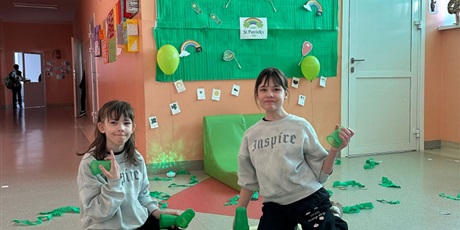 Powiększ grafikę: obchody-dnia-swietego-patryka-w-naszej-szkole-681171.jpg