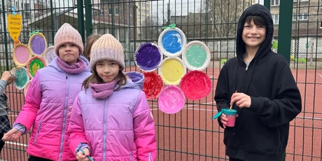 Powiększ grafikę: pani-wiosna-686161.jpg