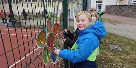 Powiększ grafikę: pani-wiosna-686173.jpg