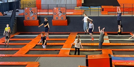 Powiększ grafikę: park-trampolin-jumpcity-617057.jpg