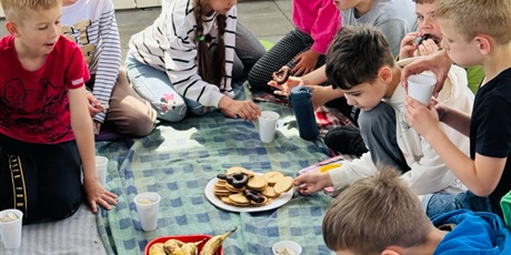 Powiększ grafikę: piknik-z-okazji-dnia-dziecka-623075.jpg