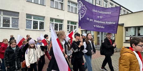 Powiększ grafikę: pochod-witaj-majowa-jutrzenko-612151.jpg