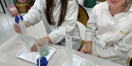 Powiększ grafikę: podroz-do-swiata-nauki-667796.jpg