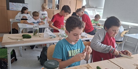 Powiększ grafikę: przetwory-z-sezonowych-owocow-i-warzyw-648250.jpg