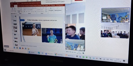 Powiększ grafikę: spotkanie-z-uczniami-odeskiego-liceum-nr-7-656137.jpg