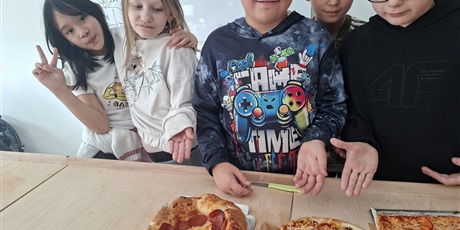 Powiększ grafikę: zajecia-kulinarne-654043.jpg